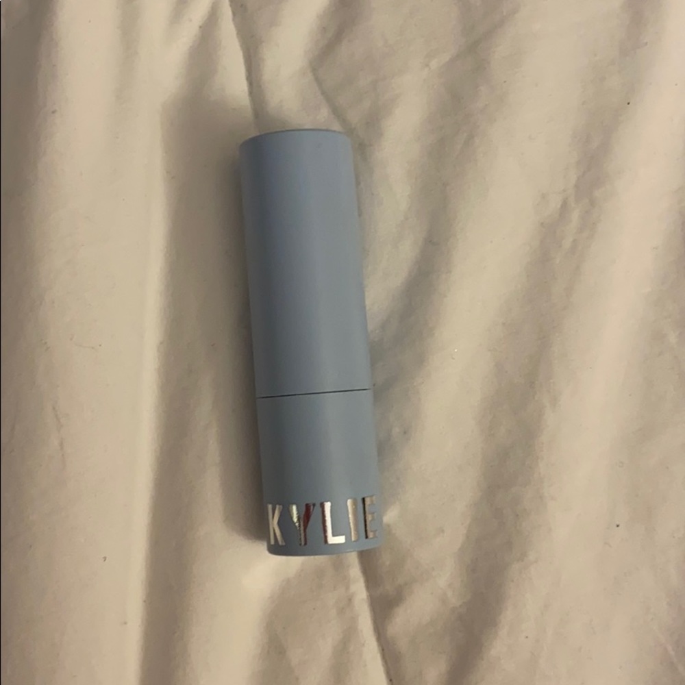 Kylie cosmetics lipstick
